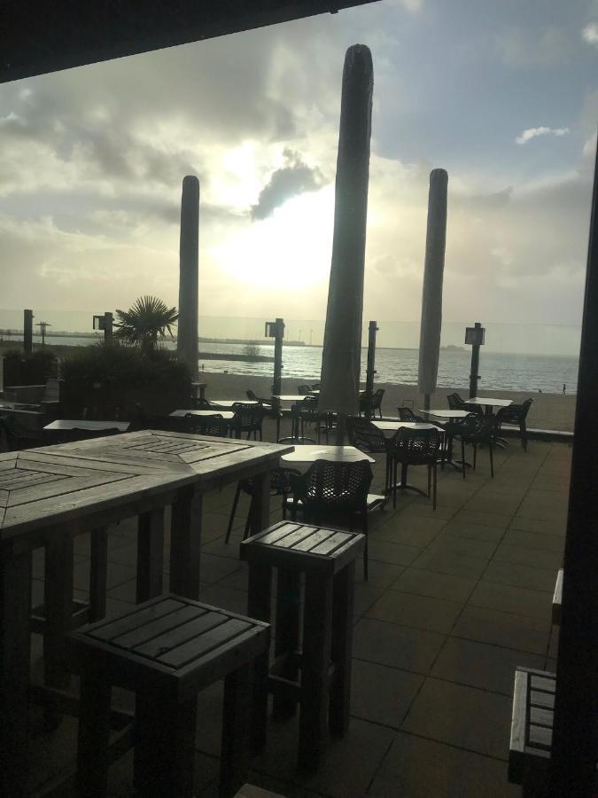 Bungalow Kleine Deichperle, Strand Und Deich In Unmittelbarer Naehe! Lemmer Luaran gambar