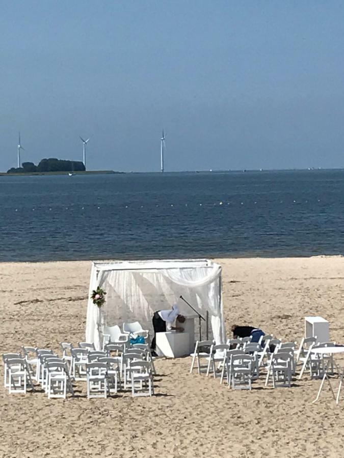 Bungalow Kleine Deichperle, Strand Und Deich In Unmittelbarer Naehe! Lemmer Luaran gambar